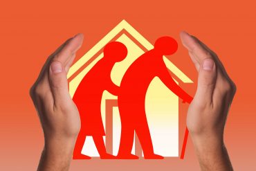 Campanha defende auxílio a todo idoso em ILPI